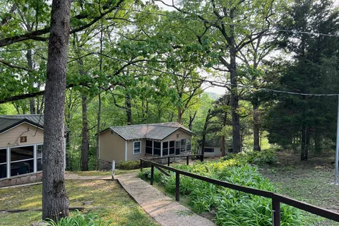Cobblestone Lodge