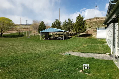 Roystone Hot Springs
