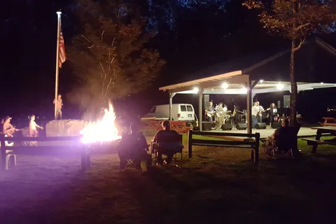 Waters Edge Family Campground