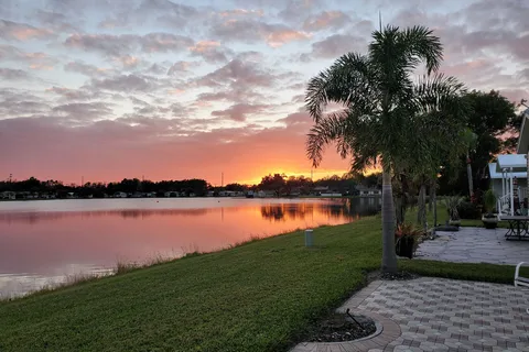 Crystal Lake RV Resort