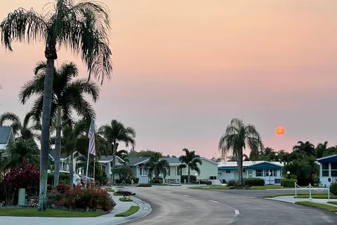 Crystal Lake RV Resort