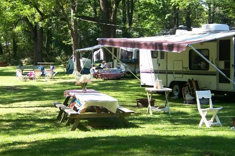 Spruce Row Campground