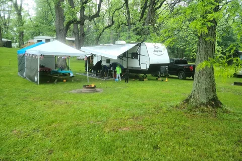 Spruce Row Campground