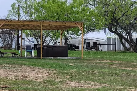 Freedom RV Resort (Nudist)