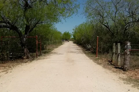 Freedom RV Resort (Nudist)