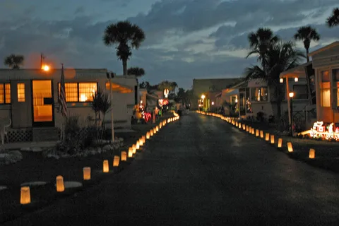 Naples / Marco Island KOA Holiday