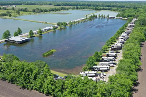 Poche's RV Park & Fish-N-Camp