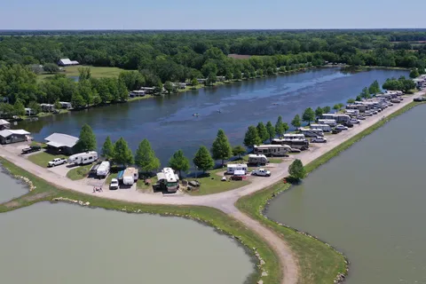 Poche's RV Park & Fish-N-Camp