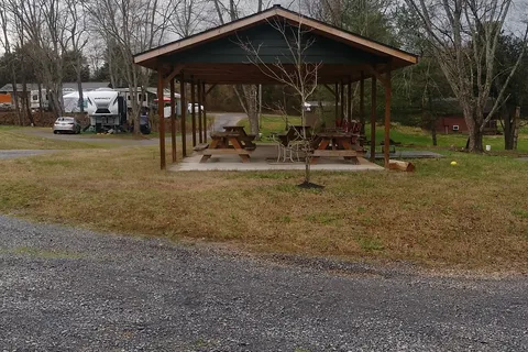 Mountain Lake Ranch Christian Retreat