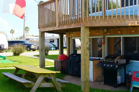 Paula's Vineyard RV Resort