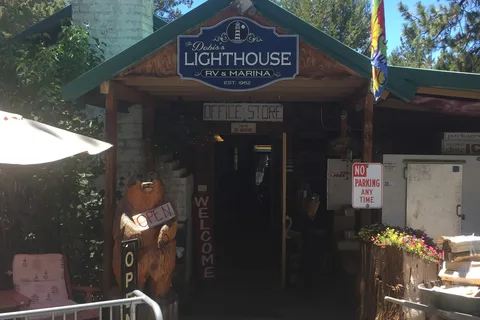 Lighthouse Trailer Resort and Marina
