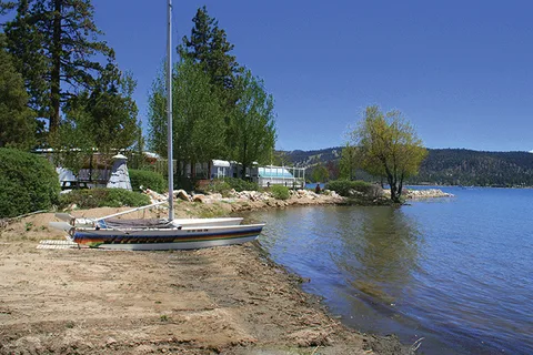 Lighthouse Trailer Resort and Marina