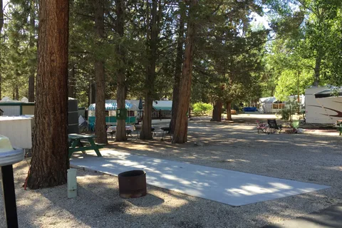 Lighthouse Trailer Resort and Marina