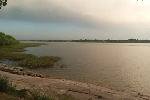Valley View Flat - Calamus Reservoir State Recreation Area