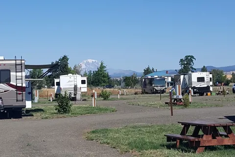 Stargazers RV Resort