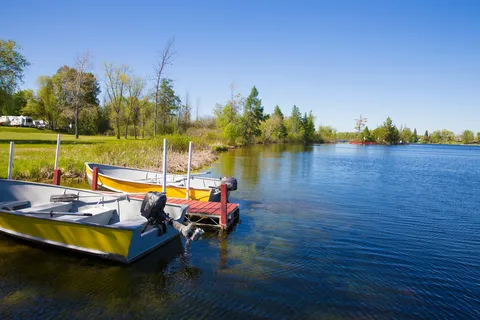 Outdoor Adventures Lake of the North Resort