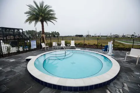Resort at Canopy Oaks