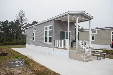 Resort at Canopy Oaks