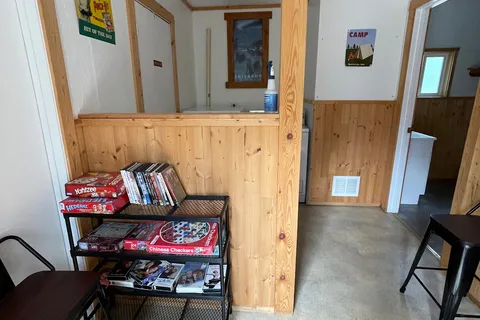 Trout Creek Motel and RV Park