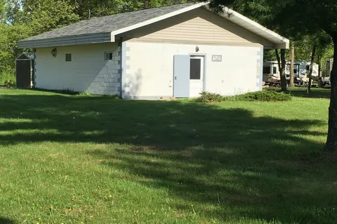 Woods Edge Campground