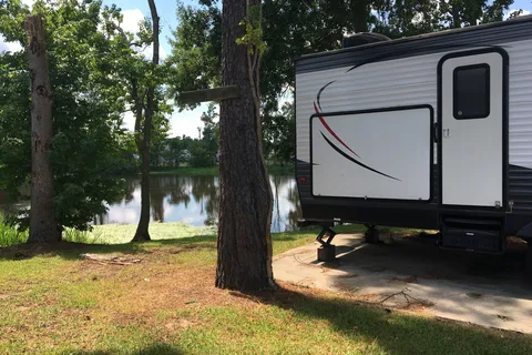 Hidden Ponds RV Park