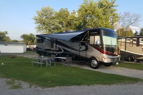 Cuttys Sunset Camping Resort