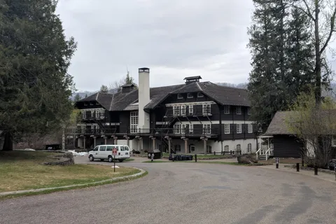 Heart of Glacier RV Park and Cabins