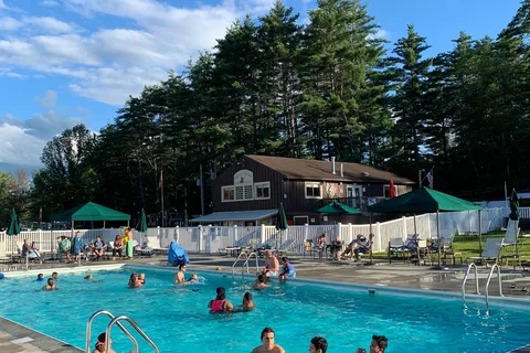 Lake George Escape Campground