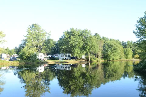 Lake George Escape Campground