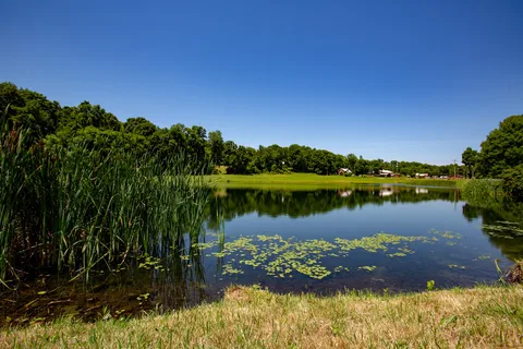 Sun Retreats Pleasant Acres Farm