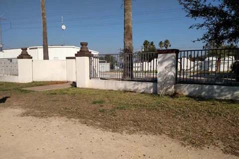 Lazy Palm Ranch