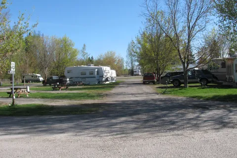 Three Bears RV Park, Cabins and Storage