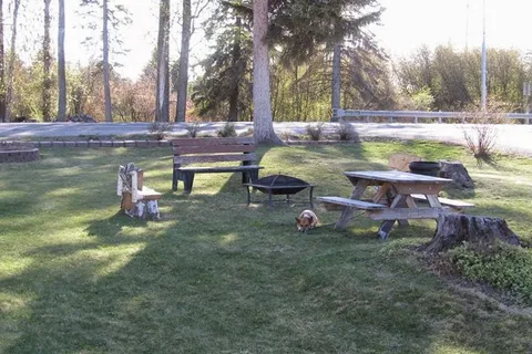 Three Bears RV Park, Cabins and Storage