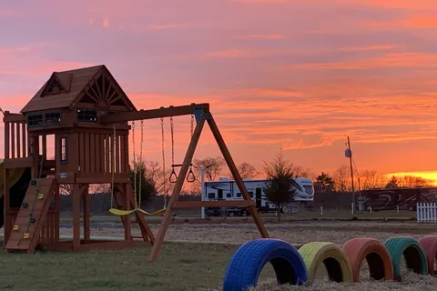 GrandStand RV Park - Talladega Alabama