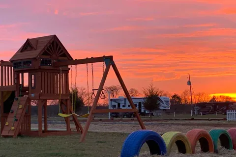 GrandStand RV Park - Talladega Alabama