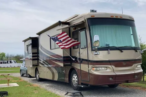 GrandStand RV Park - Talladega Alabama