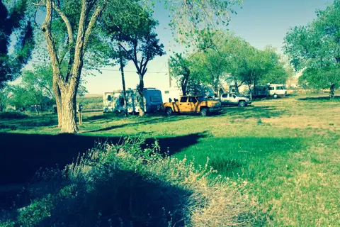Desert Moon Hotel and RV Park