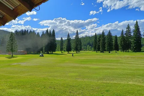 Wells Gray Golf Resort and RV Park
