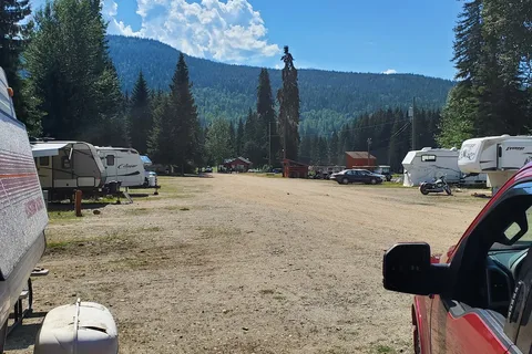 Wells Gray Golf Resort and RV Park