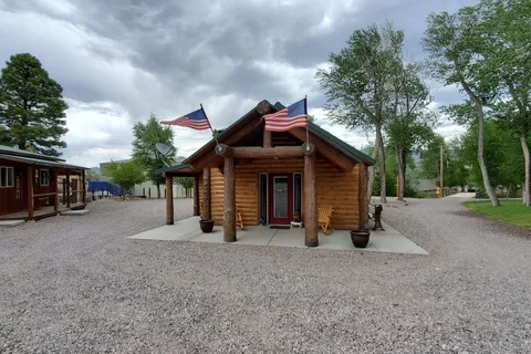 Pine Creek Cabins Resort