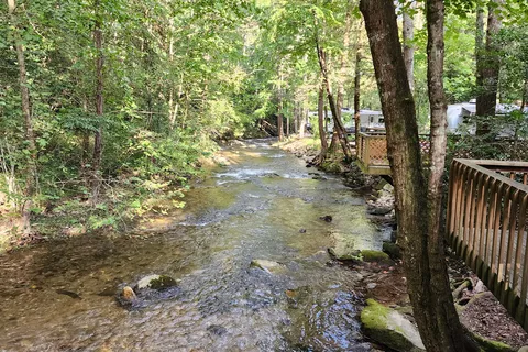Mountain Stream RV Park