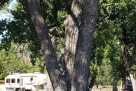 Dakota Sunsets RV Park and Campground