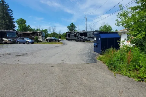 Cinderella Motel and Campsite