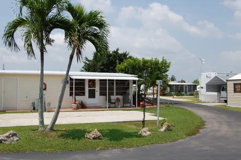 Ebb Tide RV Park