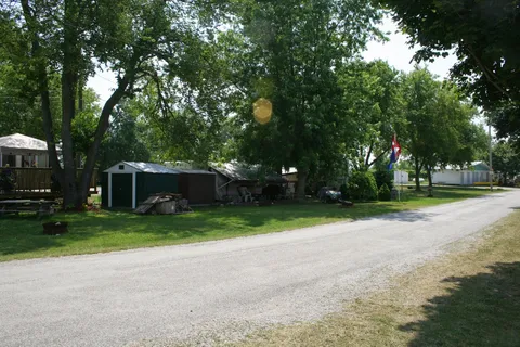 Willow Lake Park
