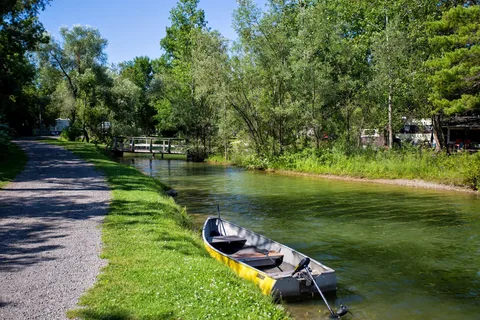 Willow Lake Park