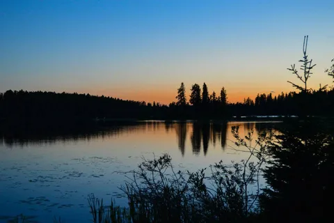 Twin Lakes - Crimson Lake Provincial Park