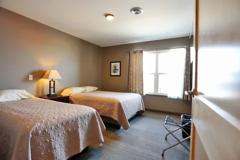 Woodland Resort