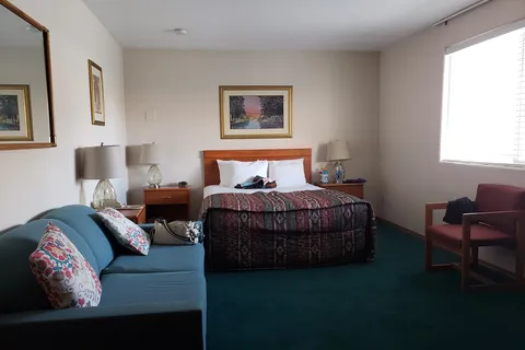 Legacy Inn and RV Park