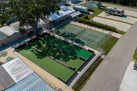 Groves RV Resort
